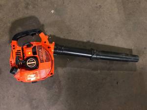 lot 64 image: Echo Leaf Blower  Customer Returns See Pictures