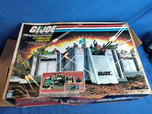 lot 25 image: Vintage 1983 GI Joe Command Center Headquarters Box