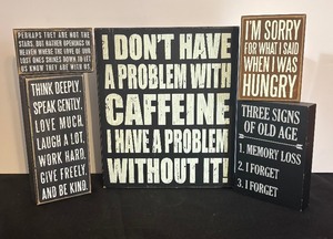 lot 145 image: Humorous and Inspirational Plaque Decor