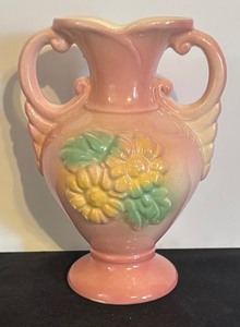 lot 168 image: Vintage Magnolia Sunglow Vase by Weller Pottery