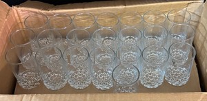 lot 122A image: (49) Libbey Bubble Bottom Juice Glasses