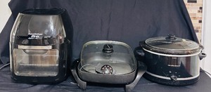 lot 263 image: Power Air Fryer PRO. Electric Skillet by West Bend and Crockpot by Hamilton Beach