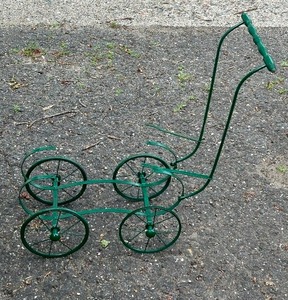 lot 61 image: Vintage Doll Carriage Pram for Home  Yard Decor