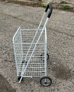 lot 64 image: Foldable Shopping  Utility cart