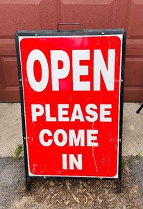 lot 72 image: Large Metal Folding Sign Open Please Come In