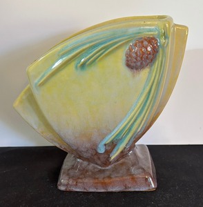 lot 247 image: Vintage Roseville Pottery Wincraft Pine Cone Vase