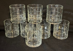 lot 312 image: Anchor Hocking Tartan Manchester Old Fashioned Whiskey Rocks Tumblers