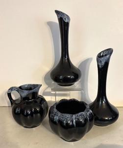 lot 361 image: Vintage Van Briggle Pottery Vases, Creamer Pitcher and Sugar Dish