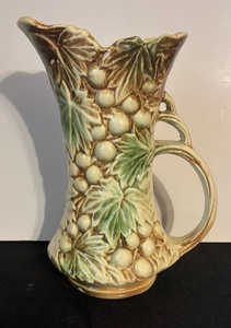 lot 366 image: Vintage McCoy Grapes and Leaves Pitcher