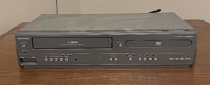 lot 406 image: Magnavox DVD  VCR Player Model MWD2206