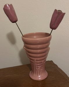 lot 409 image: Vintage Brush McCoy Cattails Vase with Coordinating Tulip Stems