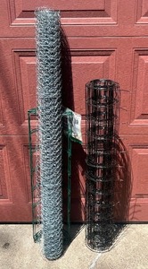 lot 92 image: Various Fencing and Garden Trellis