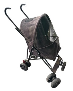 lot 446 image: Adorable Pet Stroller by Pet Gear