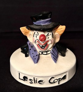 lot 132 image: Vintage McCoy Pottery Leslie Sydney Cope Clown Figurine
