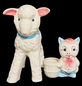 lot 335 image: Vintage Shawnee Pottery Porky Pig Planter Ceramic Blue Vintage & Vintage Hull Pottery Lamb Figurine Planter