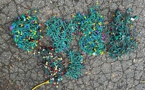 lot 440 image: Variety of String Lights in Various Colors