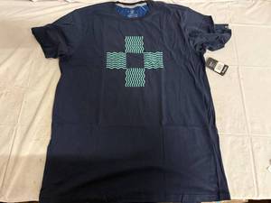 lot 53 image: 5 Mens Hydro Flash T Shirts - Large