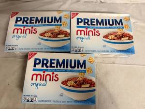 lot 131 image: 3 Boxes of Premium Minis Saltine Crackers
