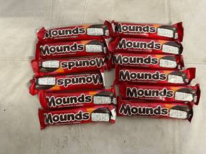 lot 226 image: 12 Mounds Chocolate Bars