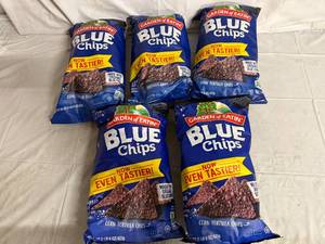 lot 88 image: 5 Bags of Garden Of Eatin Blue Chips