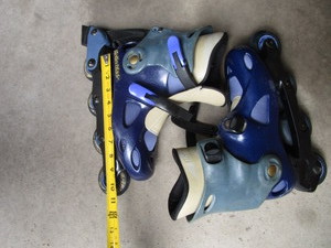 lot 34 image: Roller Blades