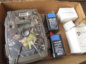 lot 42 image: Moultrie Game Camera