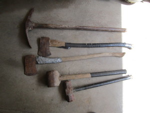 lot 44 image: Axes, Mauls, Grub Hoe
