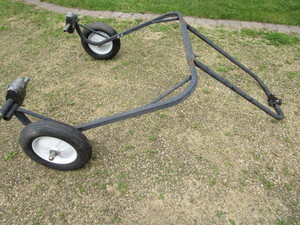 lot 63 image: Snowmobile Dolly