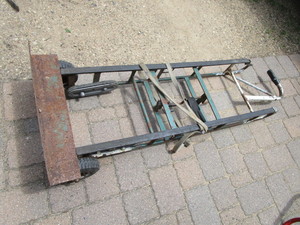 lot 76 image: Appliance Dolly