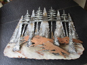 lot 86 image: Metal Wolf Pack Sculpture
