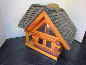 lot 90 image: Cabin Style Light