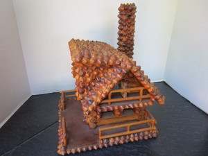 lot 91 image: Wooden Sculpture
