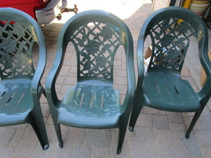 lot 96 image: Green Lawn Chairs