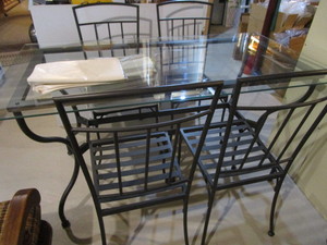 Dine Table, Glass Top, Metal Base, 4 Chairs
