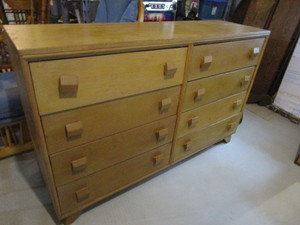lot 10 image: Pine Dresser