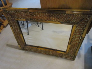 lot 119 image: Wall Mirror