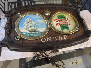 lot 21 image: Special Export Light