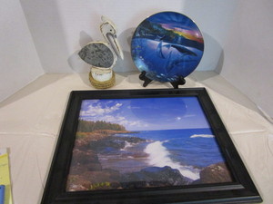 lot 141 image: Lake Superior Photo, Wooden Seagull, Plate