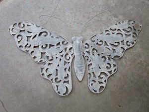 lot 159 image: Metal Butterfly - Garden