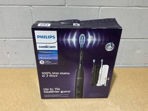 lot 209 image: 2PCS Philips Sonicare Professional Clean Rechargeable Electric Toothbrush