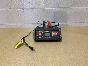 lot 281 image: Everstart Maxx 15 Amp Automotive Battery Charger with 50 Amp Engine Start