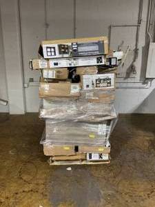 lot 907 image: Wholesale Pallet of Miscellaneous Items