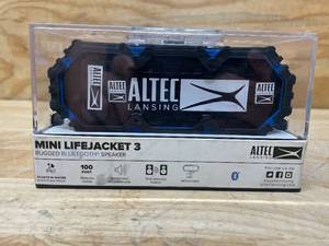 lot 72 image: Altec Bluetooth Speaker