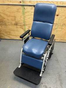 lot 55 image: INVACARE HTR TiltRecline Wheel Chair