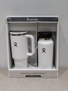 lot 55 image: 2PC. HYDRO FLASK SET