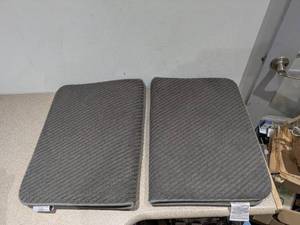 lot 84 image: (2) COMFORT GEL MATS (GRAY)