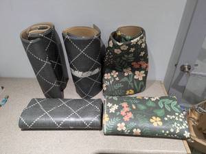 lot 89 image: (5) ASSORTED COMFORT GEL MATS