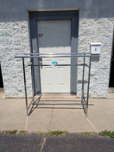 lot 101 image: 2-TIER ADJUSTABLE CLOTHING RACK