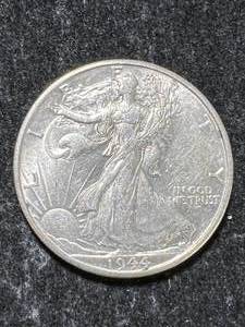lot 26 image: 1944-D US WALKING LIBERTY HALF DOLLAR
