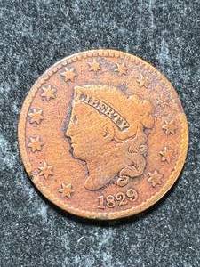 lot 37 image: 1829 US CORONET HEAD LARGE CENT